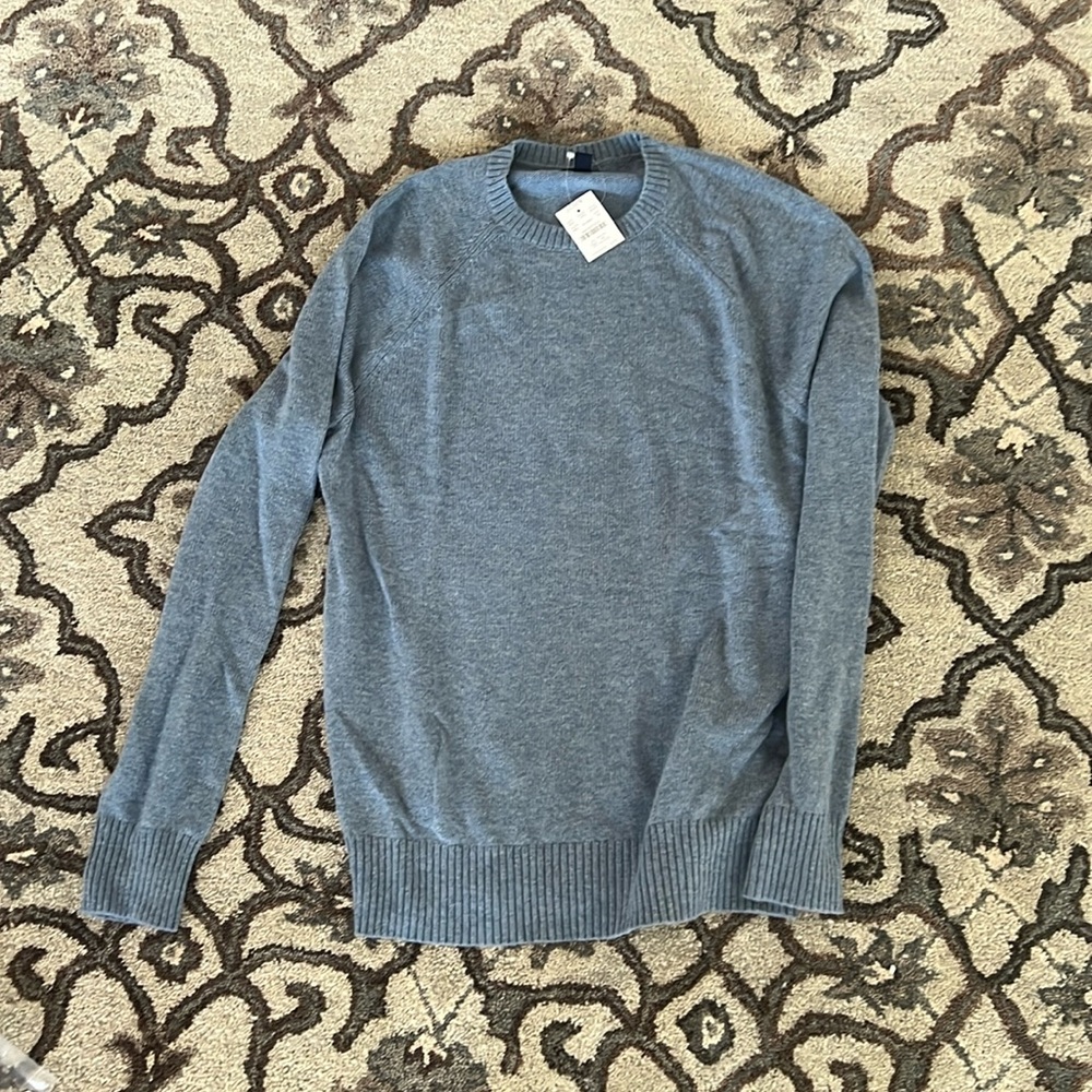 Men’s J crew sweater - new